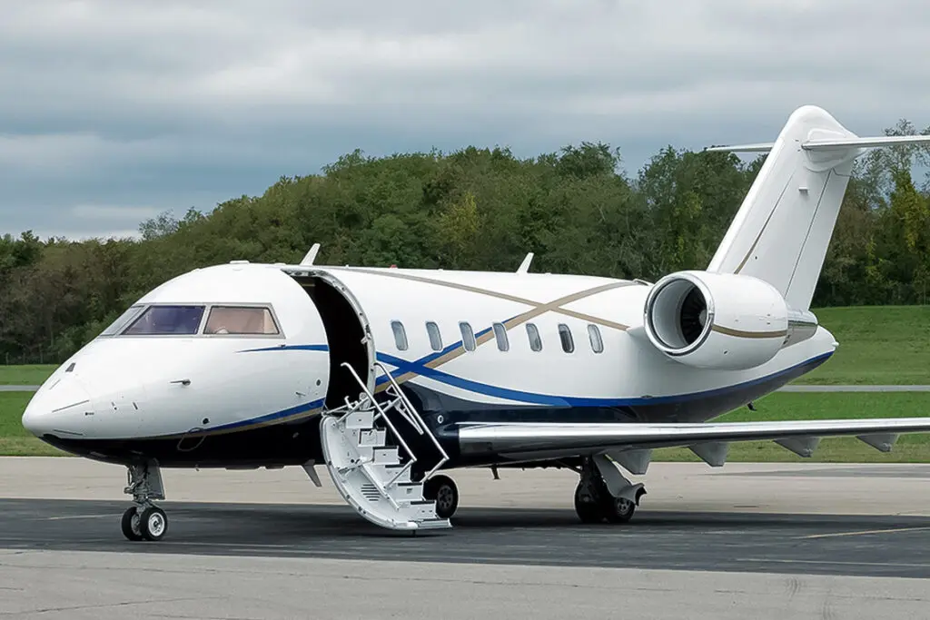 cover-jet-privato-compagnia-Challenger-650-1024x683